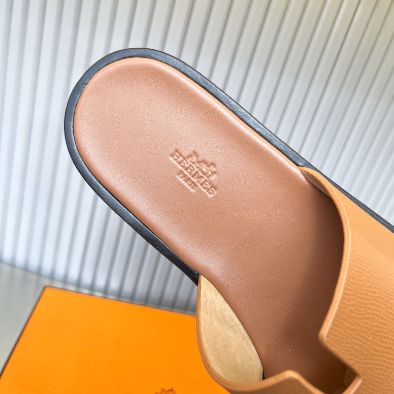 H**me5 slippers